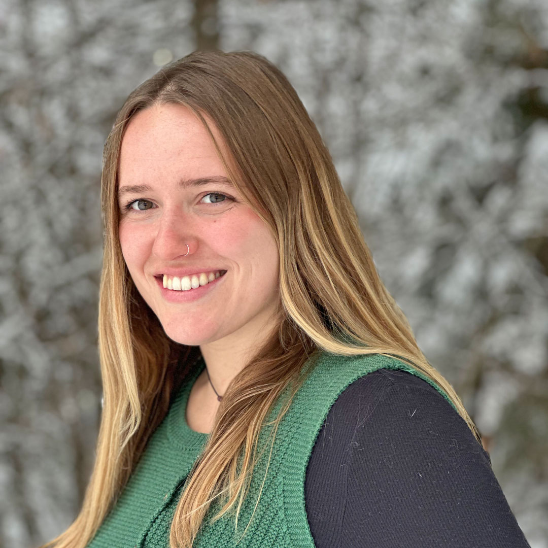 rosie hamilton, rmt at back in balance wellness centre castlegar bc